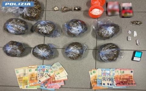 Droga a Milano, tre arresti tra Rozzano e zona Garibaldi