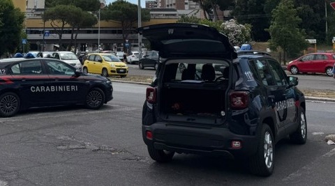 Droga e alimenti destinati allo smaltimento, arresti e denunce