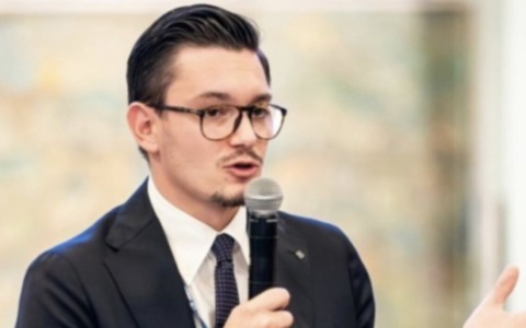 Droga, Inselvini (FdI -ECR): “É schiavitù e morte. Tolleranza zero contro chi avvelena la società”