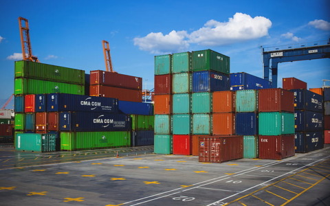 Export, Cremona tiene nel primo trimestre 2026: +0,1% e quasi 1,6 miliardi di euro di vendite all’estero