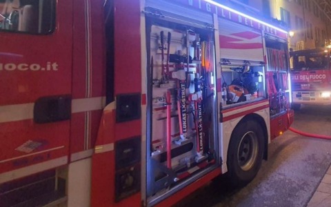 Fuga di gas a Olginate, auto trancia una tubazione