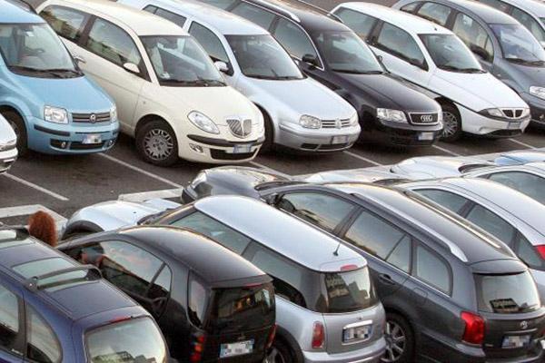 Giornata Mondiale dell’Ambiente: in Piemonte ibride a +693%, ma oltre 1,2 milioni di auto hanno 15 anni o più