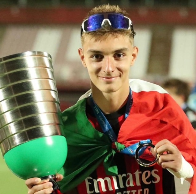 Giuseppe Zappia campione d’Italia Under 15 con il Milan