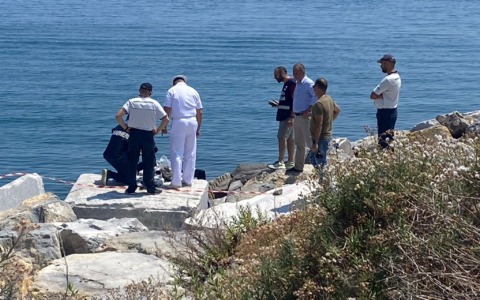 I corpi di due giovani trovati in mare alla foce dell’Impero