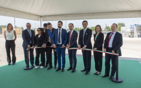 Idrogeno verde, inaugurato a Trecate il nuovo impianto della Sarpom