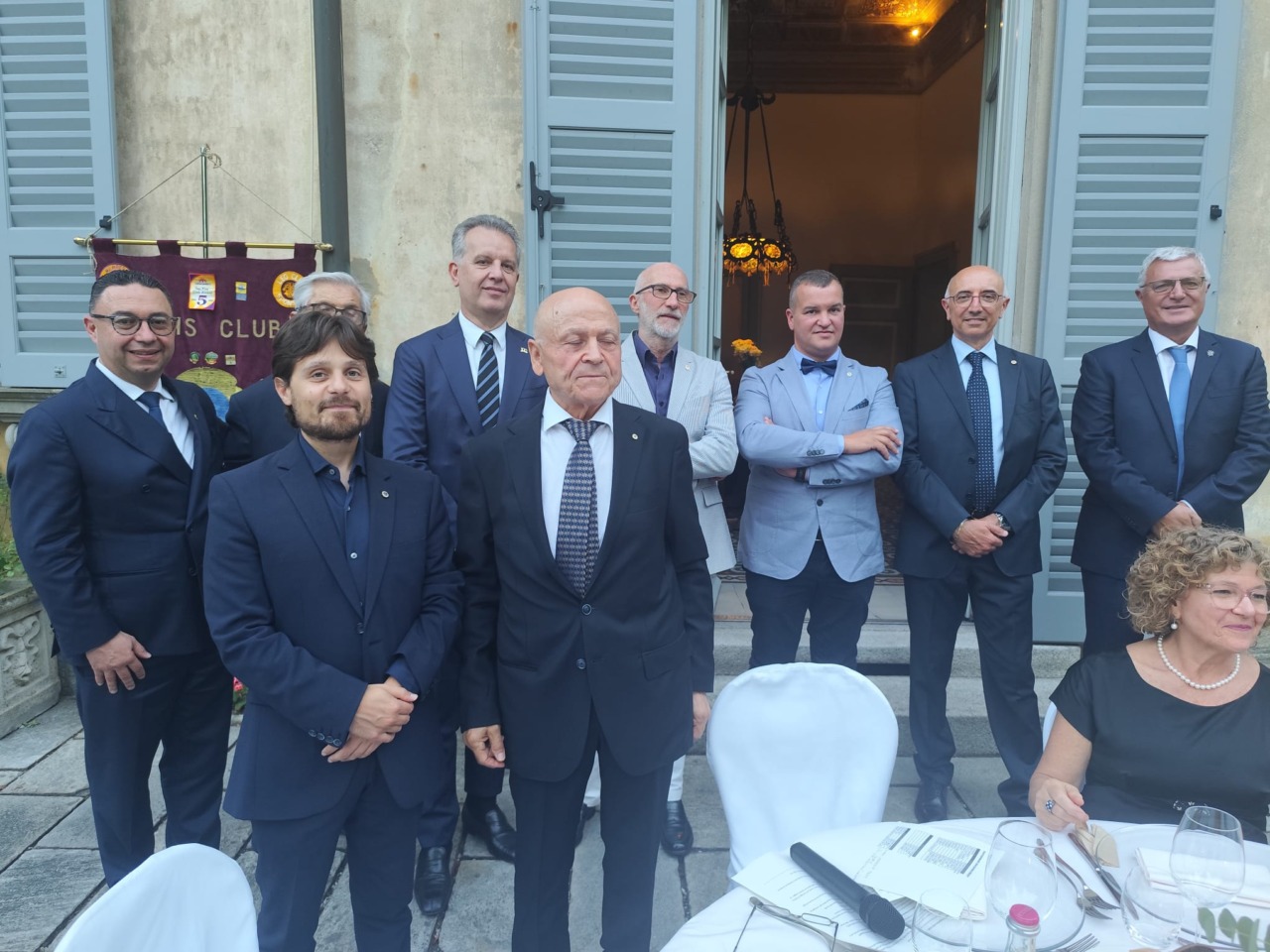 Il Lions Club di Merate rompe la tradizione, confermato Giovanni Romagnano alla guida