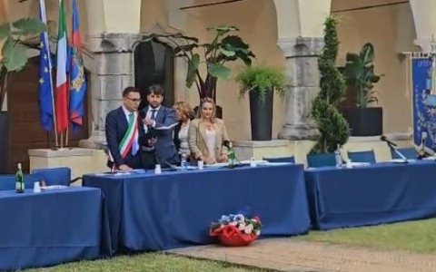 Il primo Consiglio Comunale, presentata la giunta Carnevale / I NOMI
