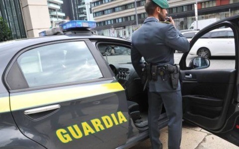 Il racket degli operai bengalesi per lavorare nella Bassa, un arresto ad Antegnate