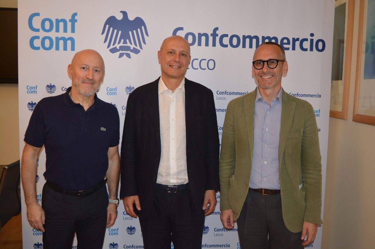 Il sottosegretario regionale Mauro Piazza in visita a Confcommercio Lecco