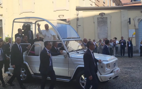 Il videoracconto della visita di Papa Leone a Pavia nel fine weekend appena trascorso