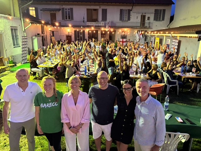 In oltre 200 alla cena, successo per l’iniziativa della Lega Bareggio
