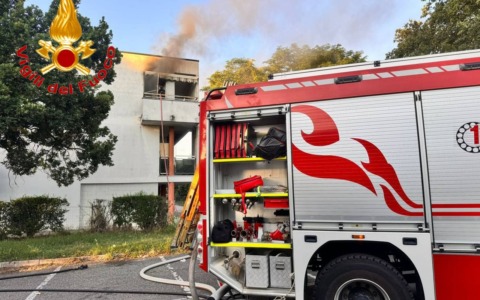 Incendio domestico divampa a Camairago nel tardo pomeriggio di mercoledì