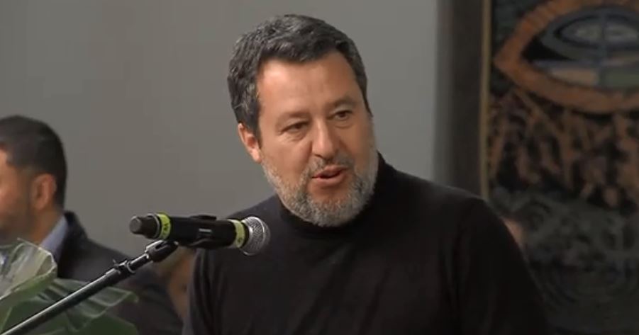 Incidenti stradali, il vicepremier Salvini: “Troppi giovani morti, faremo una riunione sulla sicurezza stradale”