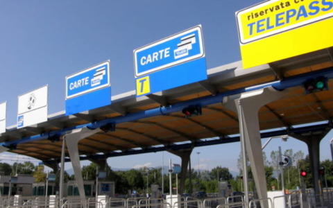 Incidente sulla A21 all’altezza di Alessandria: 8 persone ferite