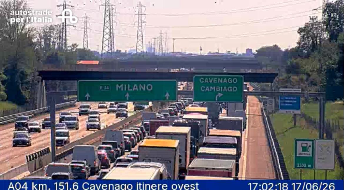 Incidente sull’autostrada A4, code nel tratto da Cavenago e Cambiago e la A58