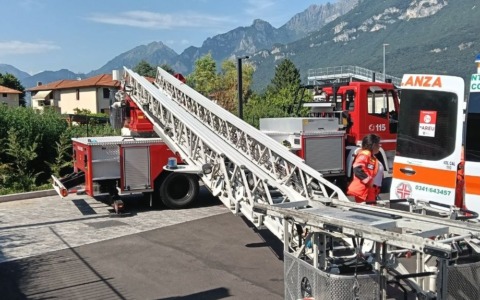 Incidenti sul lavoro, postina muore durante le consegne