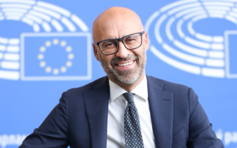 Indipendenza economica europea: Squarta (FdI-ECR) chiede difesa di imprese e competitività