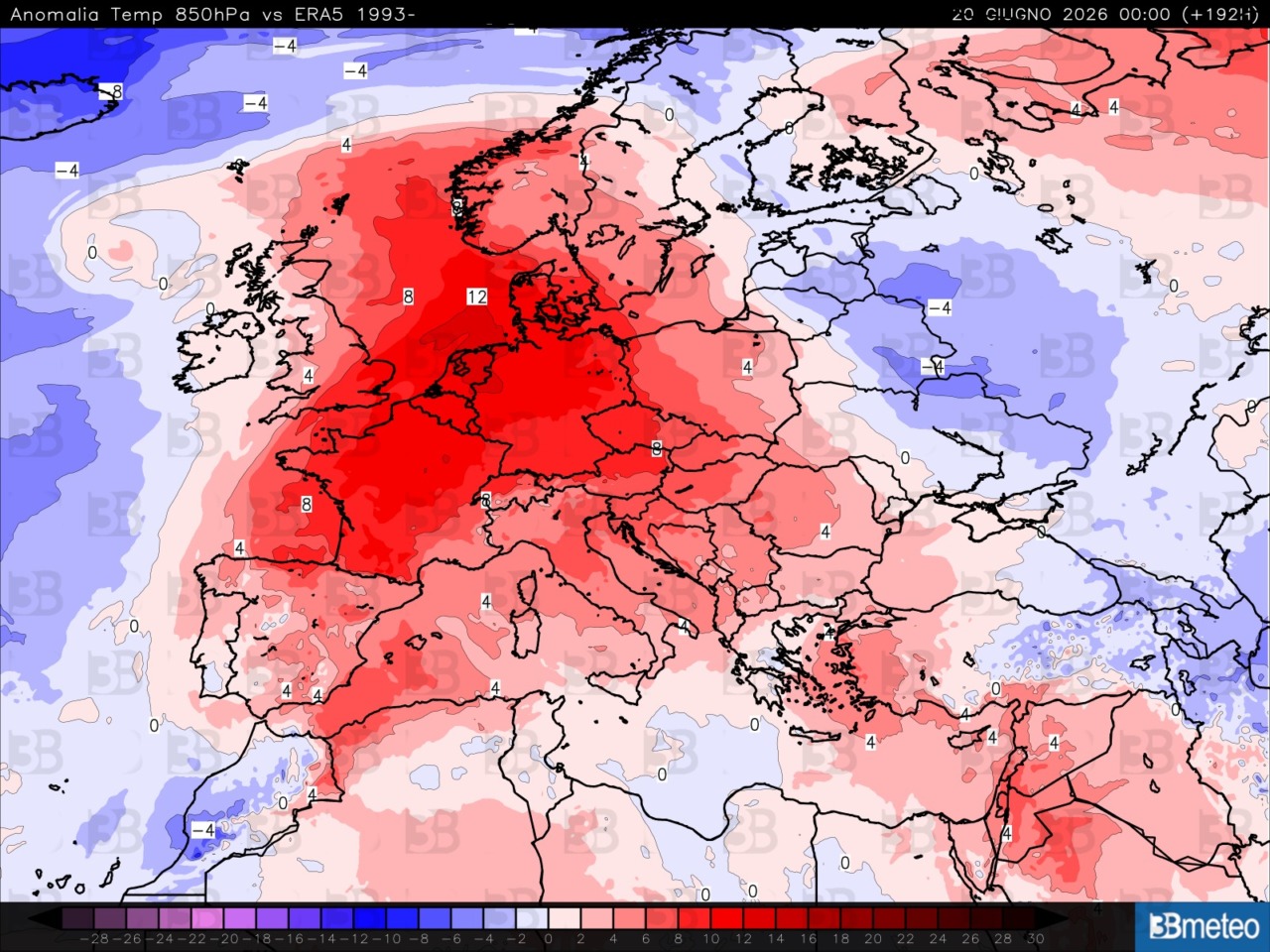 Intensa e duratura ondata di caldo in arrivo: picchi di oltre 38°C
