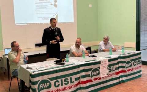 Istituzioni e Forze dell’Ordine unite per contrastare le truffe ai danni della popolazione anziana