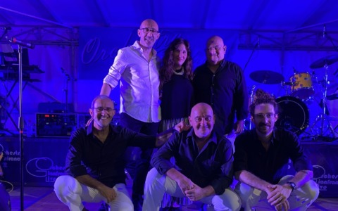 La bella storia dell’Orchestra Gianfranco Live, che semina gioia e raccoglie… allegria