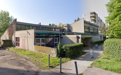 Ladri tentano di rubare le grondaie in rame di una scuola materna