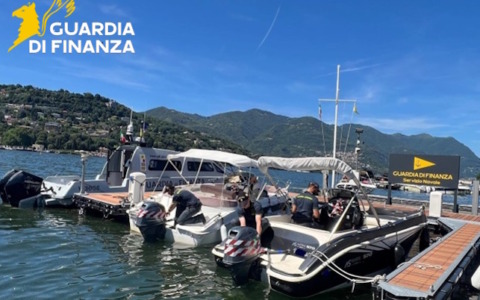 Lago, motori truccati sulle barche a noleggio: sequestri e multe per oltre 34 mila euro