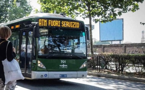 Lavoratori Atm in sciopero: possibili stop a metro, bus e tram