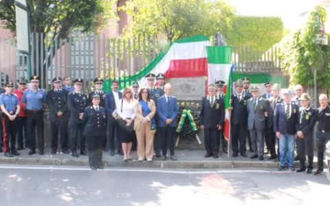 Lecco ricorda il maresciallo capo Francesco Centrone: deposta la corona d’alloro