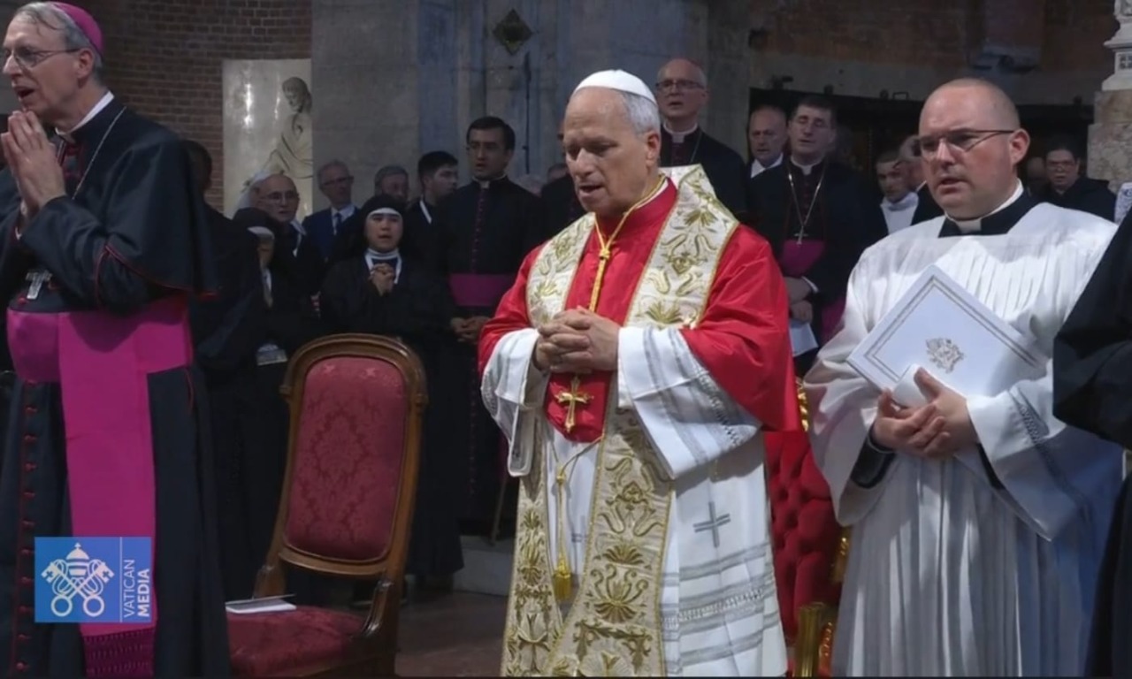 Leone XIV a Pavia: sulle orme di Sant’Agostino, sotto lo sguardo della Madonna di Piazza Grande