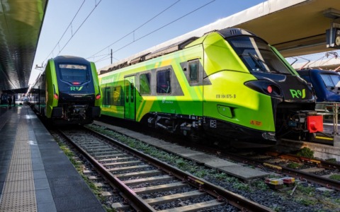 L’offerta estiva di Trenitalia: più di 740 collegamenti al giorno e rete di assistenza potenziata