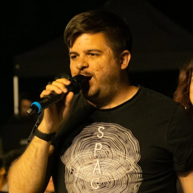 Lutto per Luca, morto a 33 anni