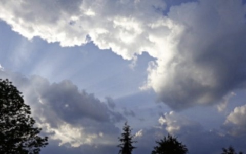 Meteo nel Bresciano: tornano le nubi e qualche rovescio