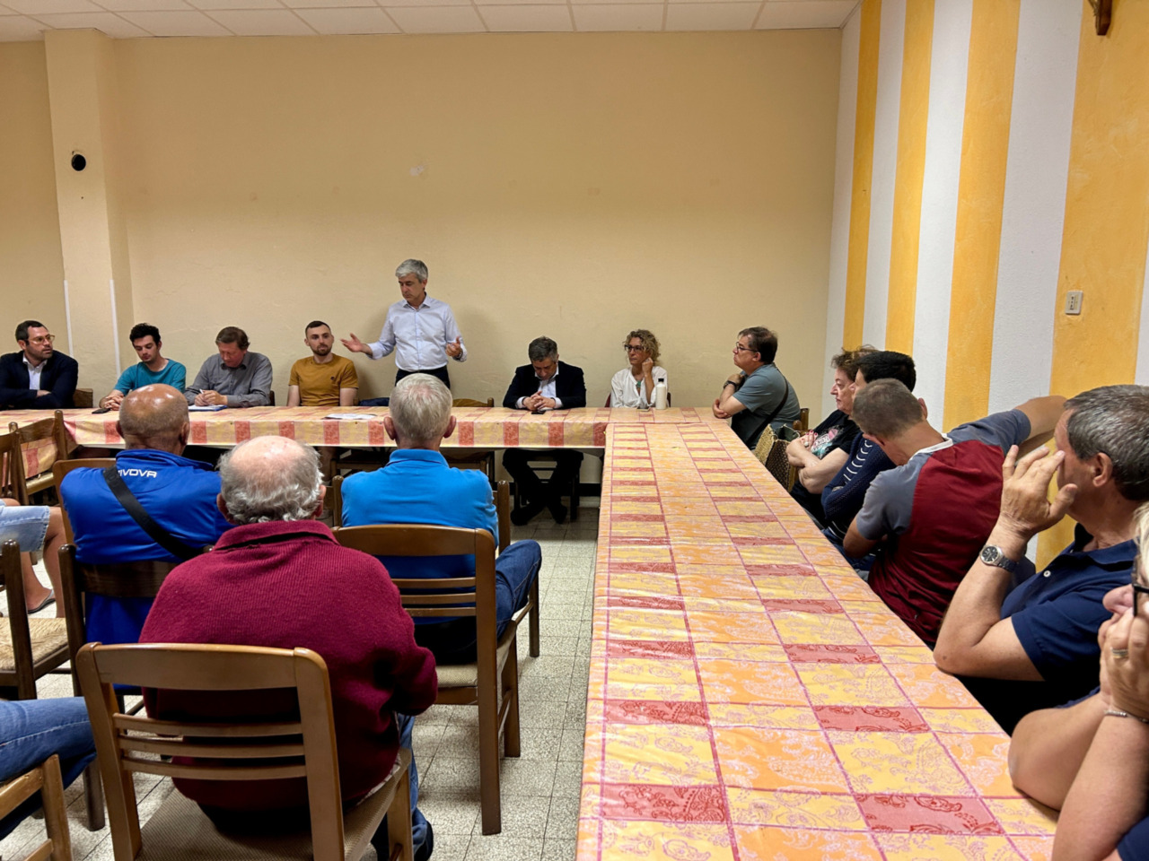 Montedomenico, confronto con i cittadini: l’Amministrazione raccoglie segnalazioni e priorità del territorio