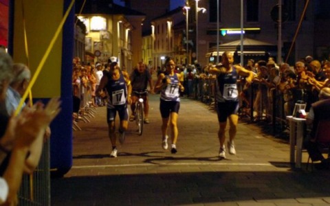 Monza Resegone, torna la notte dei runner: oltre 160 squadre al via della 64ª edizione