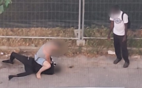 Nuova rissa in via Don Morosini, i residenti: “Non è cambiato nulla”. FOTO / VIDEO