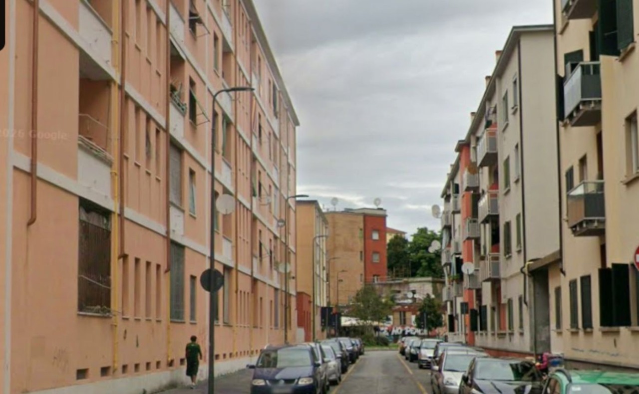 Operazione antispaccio del Commissariato Bonola in un alloggio Aler: sorpresi e arrestati tre pusher