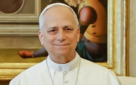 Pavia attende Papa Leone XIV: nello stemma del Pontefice il cuore di Sant’Agostino