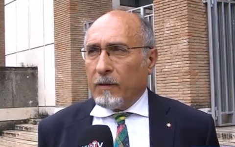 Regione, Tiero rompe con Fratelli d’Italia e passa al gruppo Misto. Ipotesi Vannacci o Lega