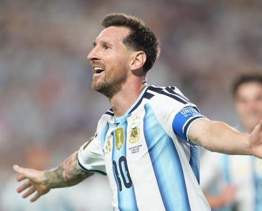 Ronaldo “Il Fenomeno” incorona Messi: “Il miglior giocatore di tutti i tempi
