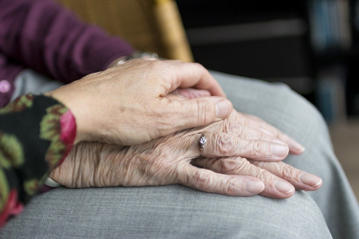 Rsa: in Bergamasca meno posti convenzionati, aumentano quelli privati. Rette mai così care