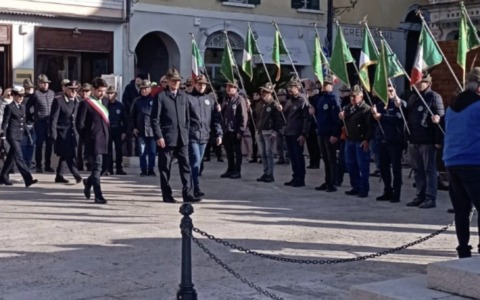 Salò: anche i commercianti pronti ad accogliere la 72esima Adunata Sezionale della Monte Suello