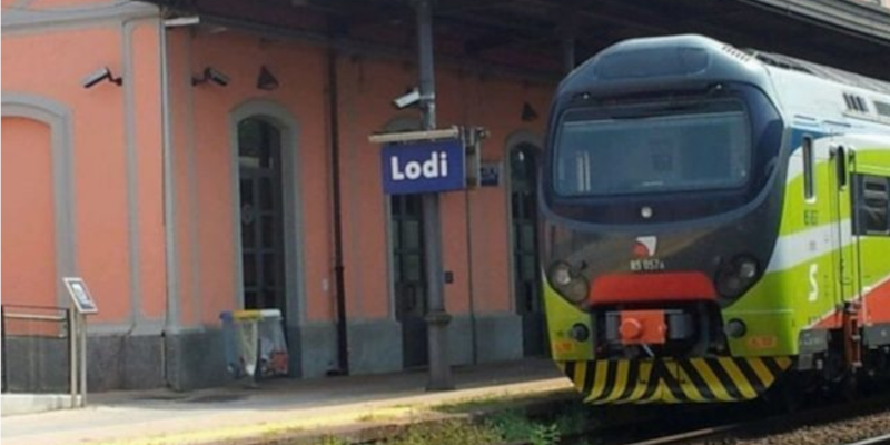 Scattano i controlli straordinari in stazione e a bordo della tratta verso Milano