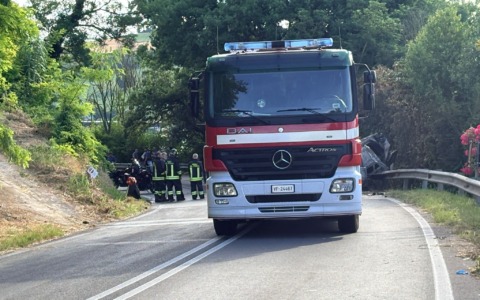 Schianto all’Aspio di Ancona, morto un altro ragazzo di 20 anni