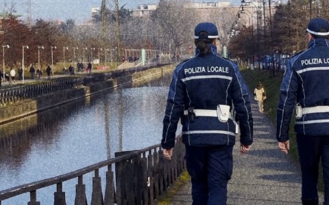 Scippi e rapine di collanine lungo l’Alzaia: potenziati i controlli