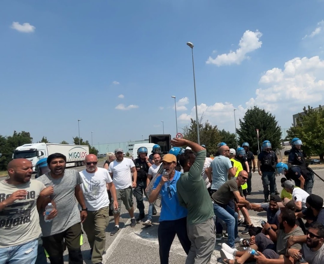 Sgomberato il presidio dei lavoratori INS di Tortona