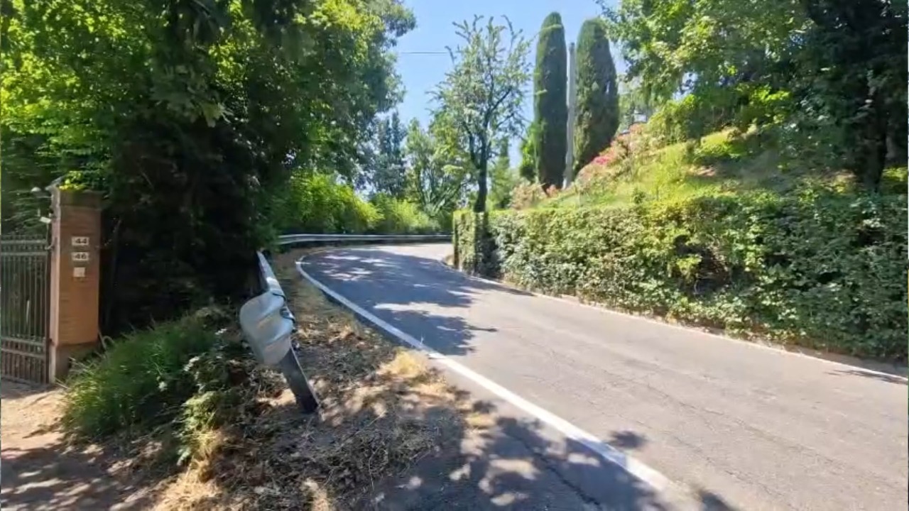 Sicurezza stradale sui colli, incidenti in via di Casaglia. ‘Controlli e interventi per ridurre la velocità’