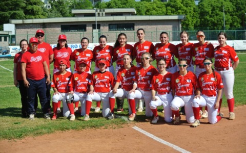 Softball Serie A2, doppietta Legnano contro Orgosolo