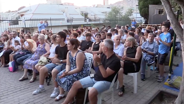 Sorpresa! Il quartiere di San Teodoro ritrova il suo cinema: ritorna in gran spolvero l’Arena estiva di Villa Giuseppina.