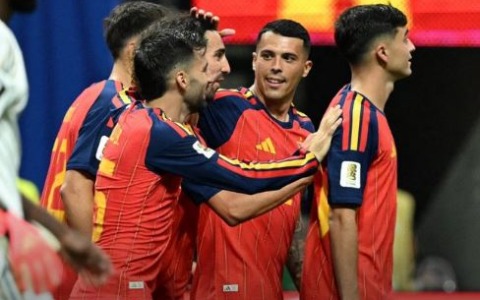 Spagna show, Arabia Saudita travolta da Yamal e Oyarzabal