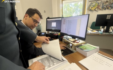 Superbonus, maxi sequestro da 9 milioni. Tre indagati